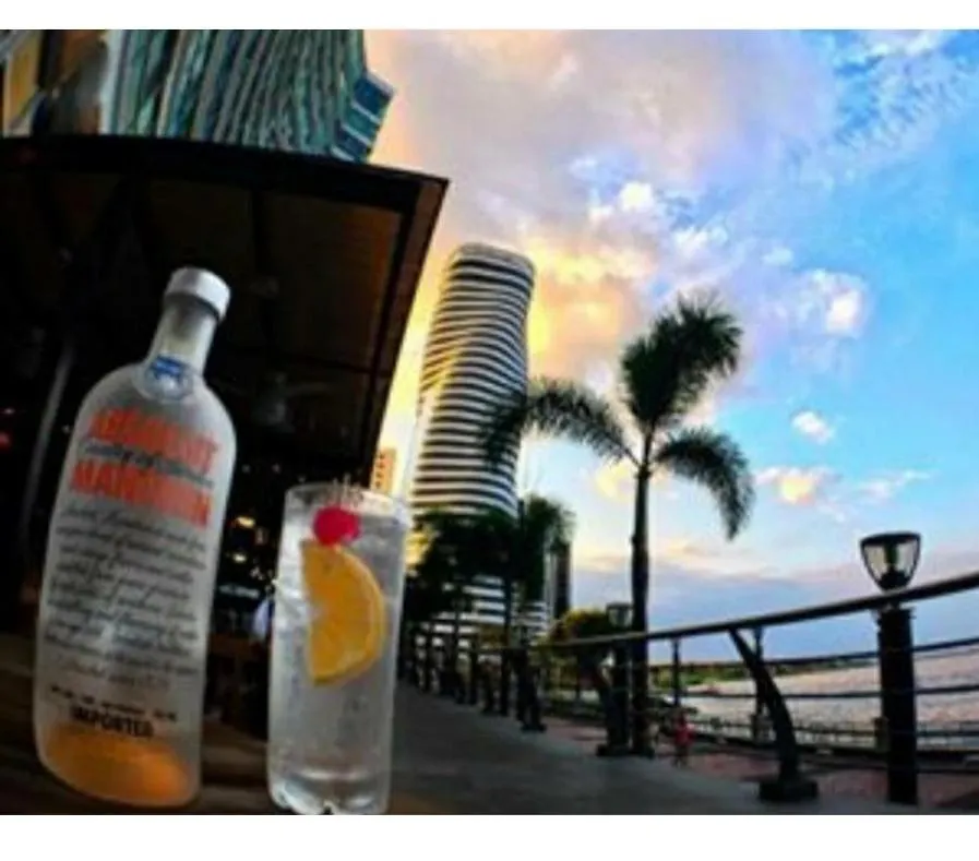 Ecusuites Room 44 Bellini Gye Santa Ana Guayaquil